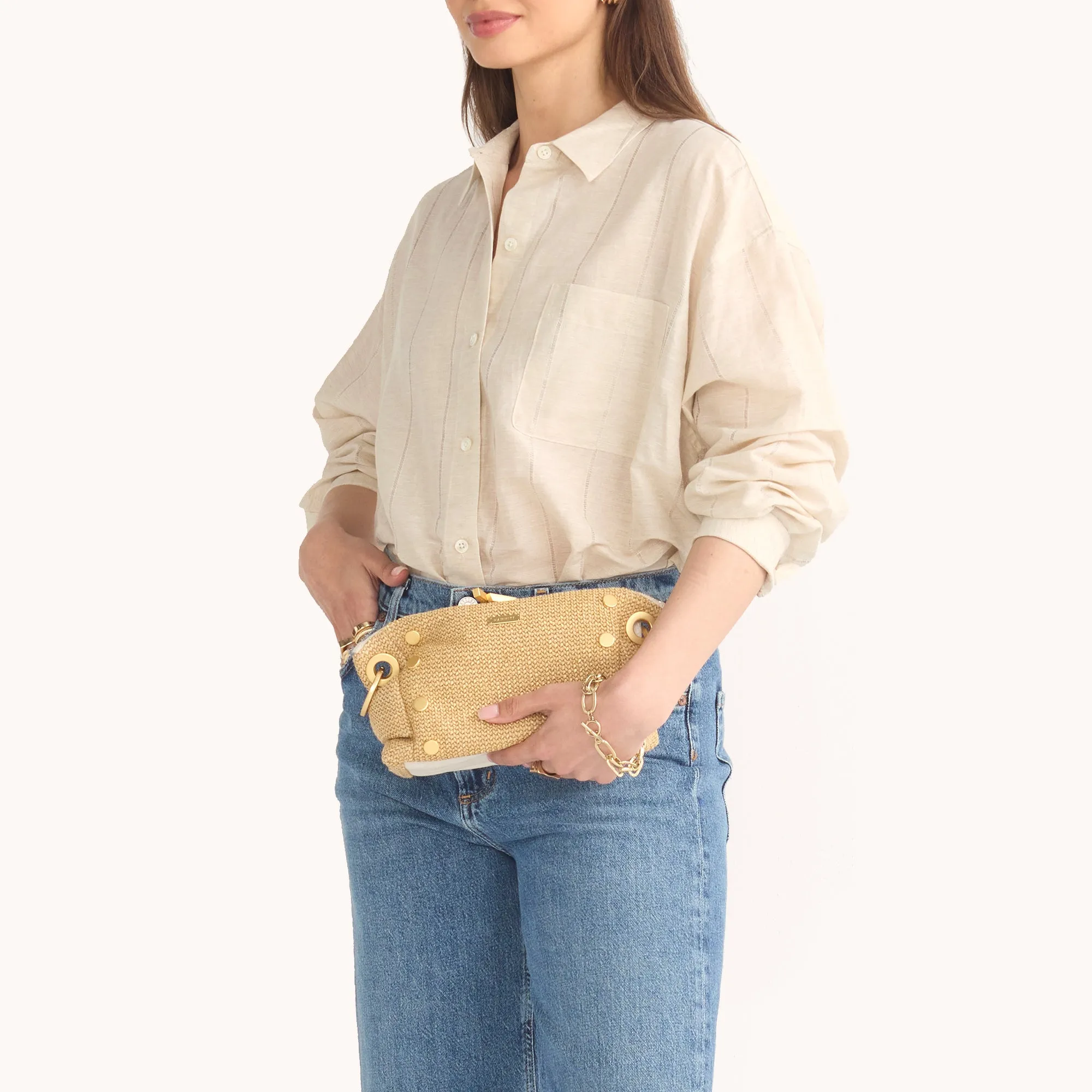 Daniel Crossbody Clutch | Calla Lily White Raffia/Brushed Gold | Sml