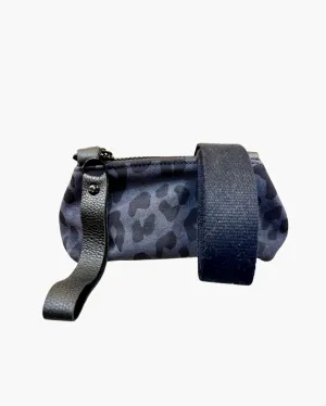 DARLA IN NAVY CHEETAH