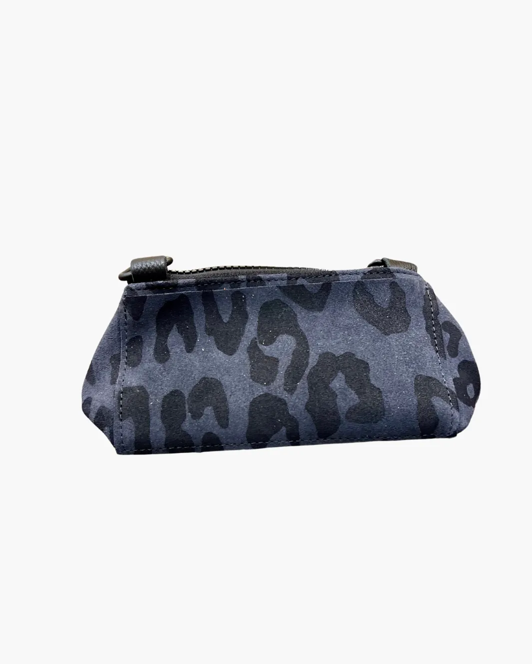 DARLA IN NAVY CHEETAH