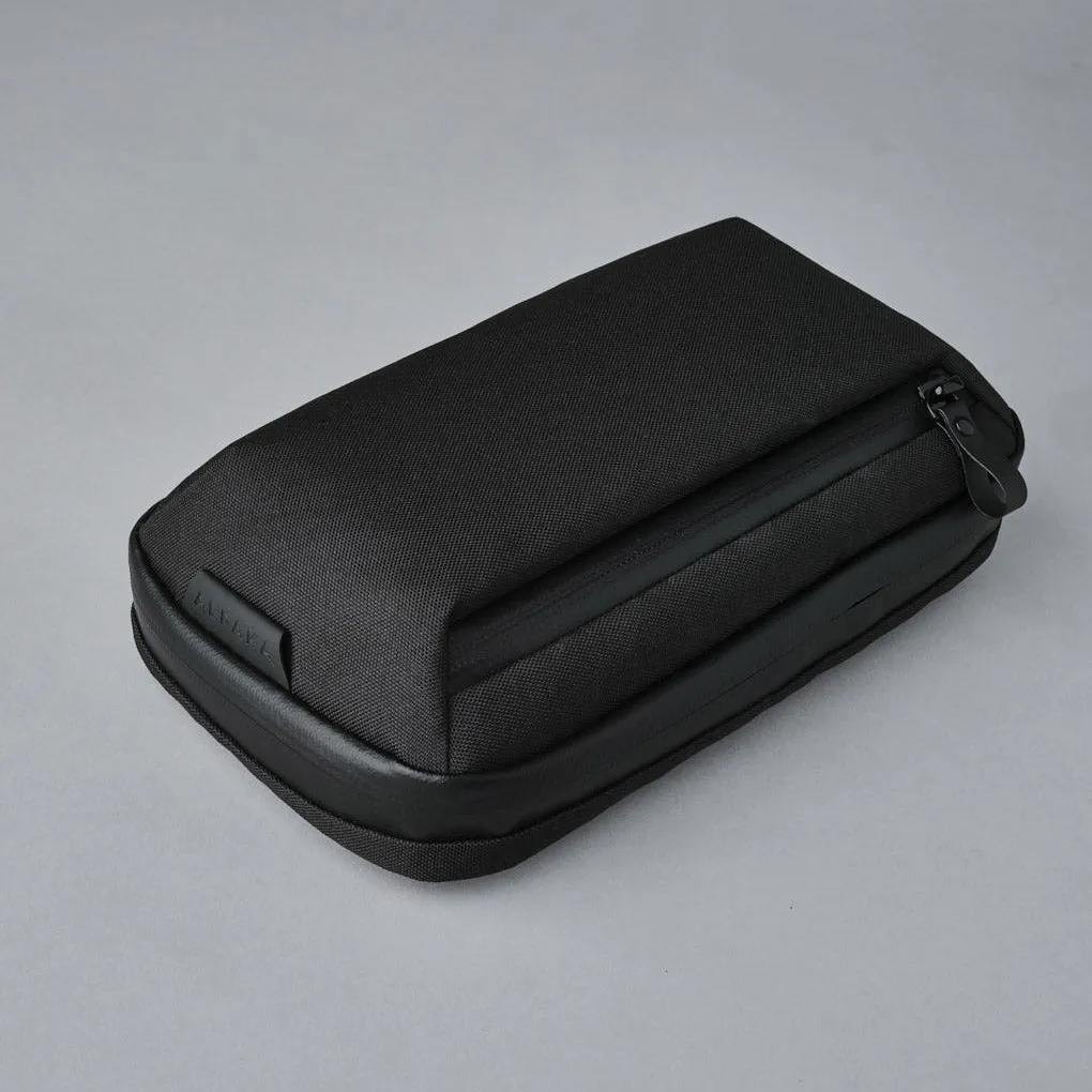 Elements Tech Case Mini