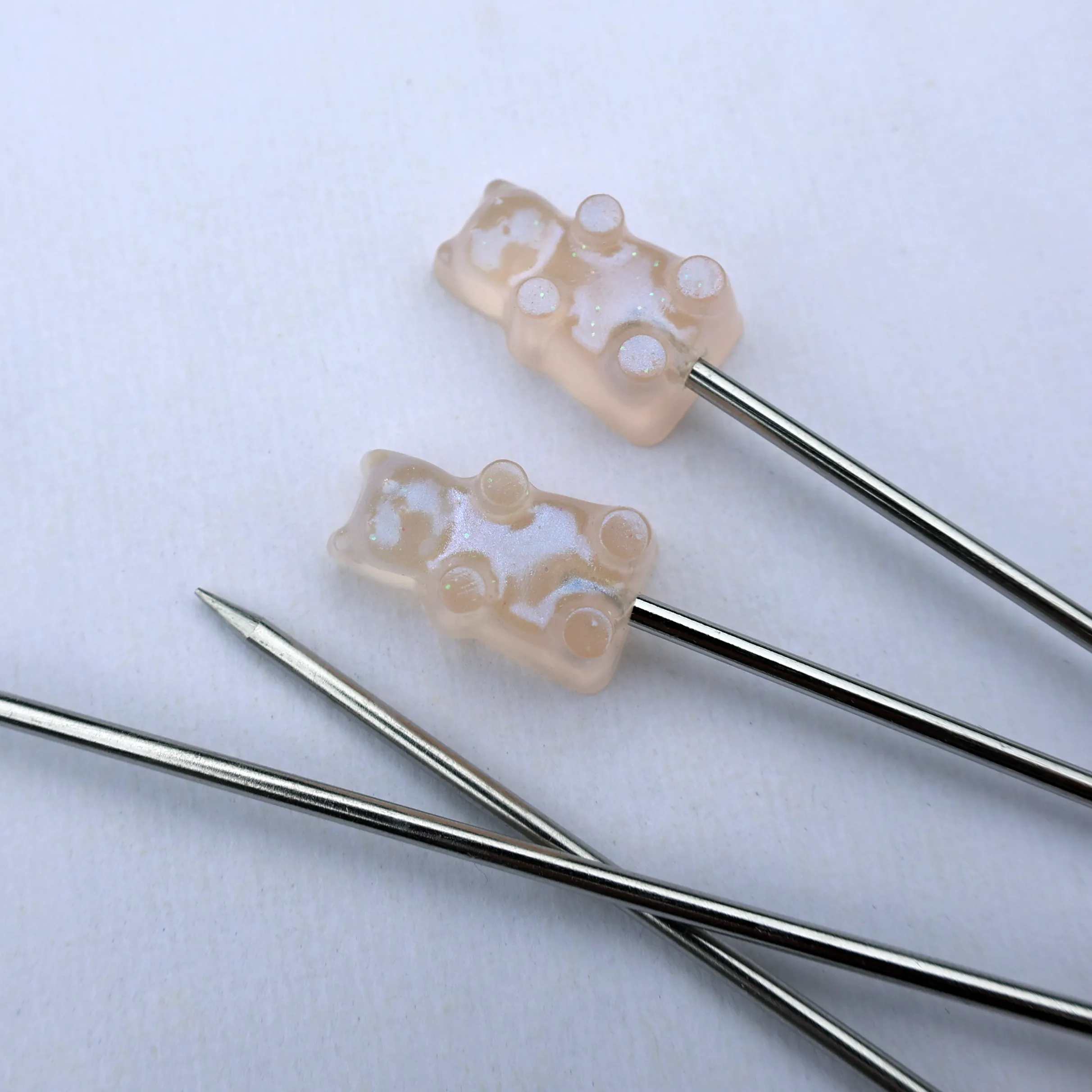 GLAMOUR GUMMY COCKTAIL PICKS