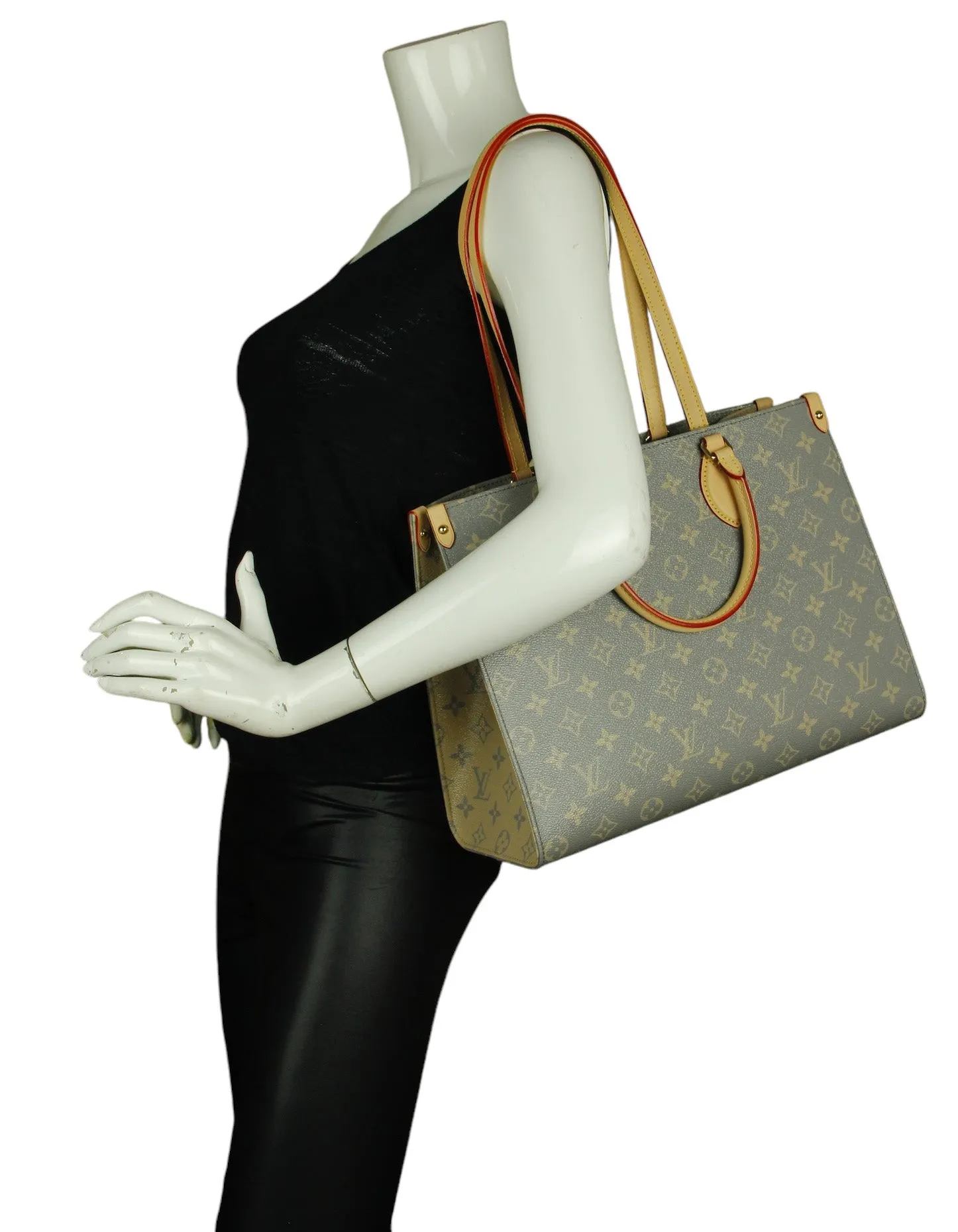 Louis Vuitton '24 Trianon Monogram OnTheGo MM Tote Bag