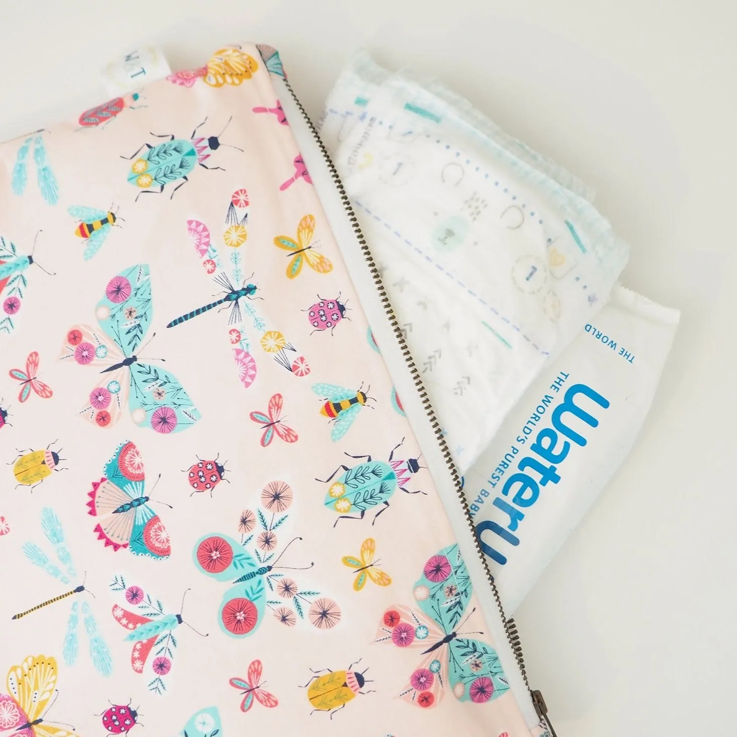 Love Bugs Nappy Pouch / Mama Pouch