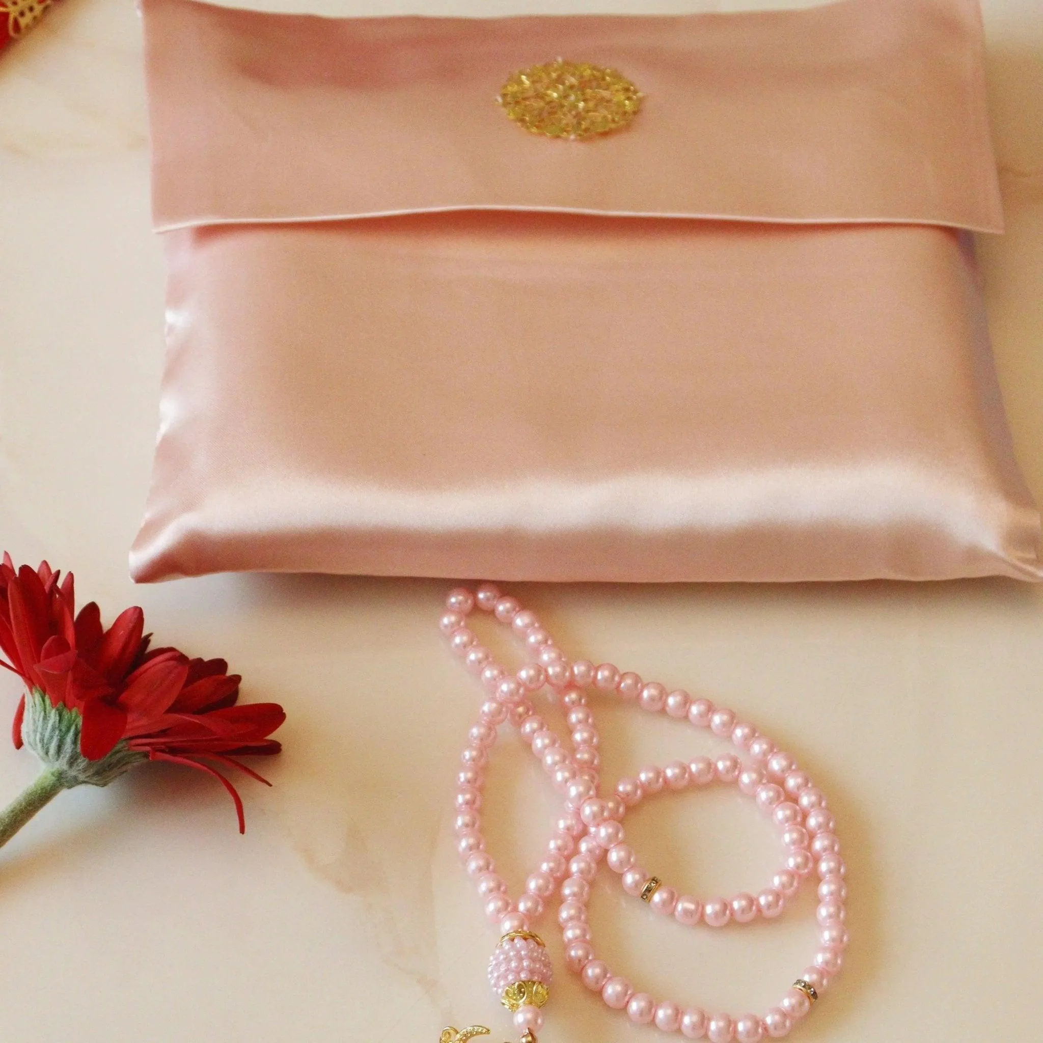 Luxury Prayer Mat and Tasbeeh Set (MR048)