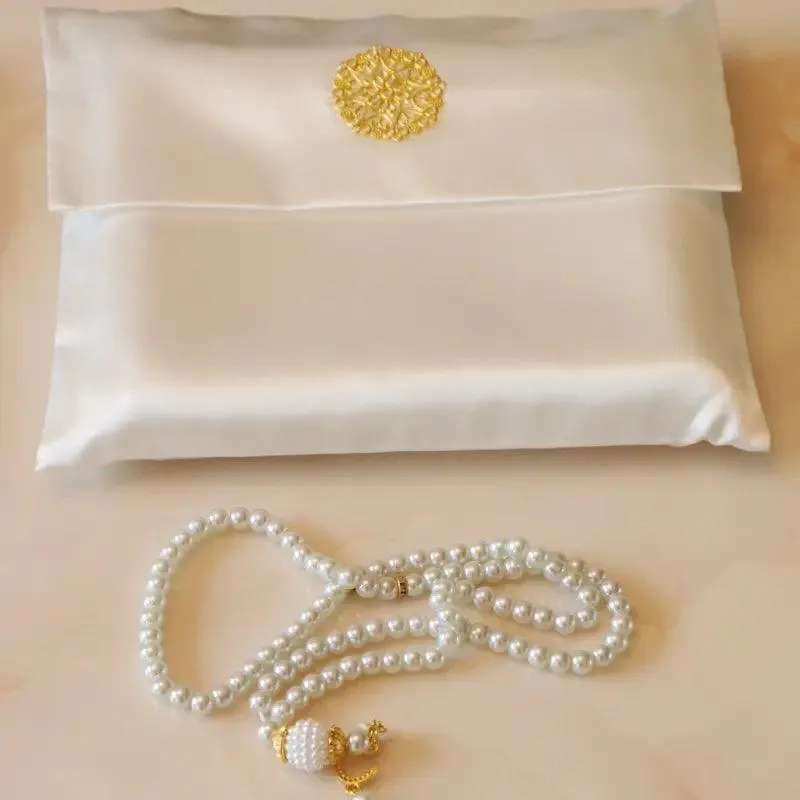 Luxury Prayer Mat and Tasbeeh Set (MR048)