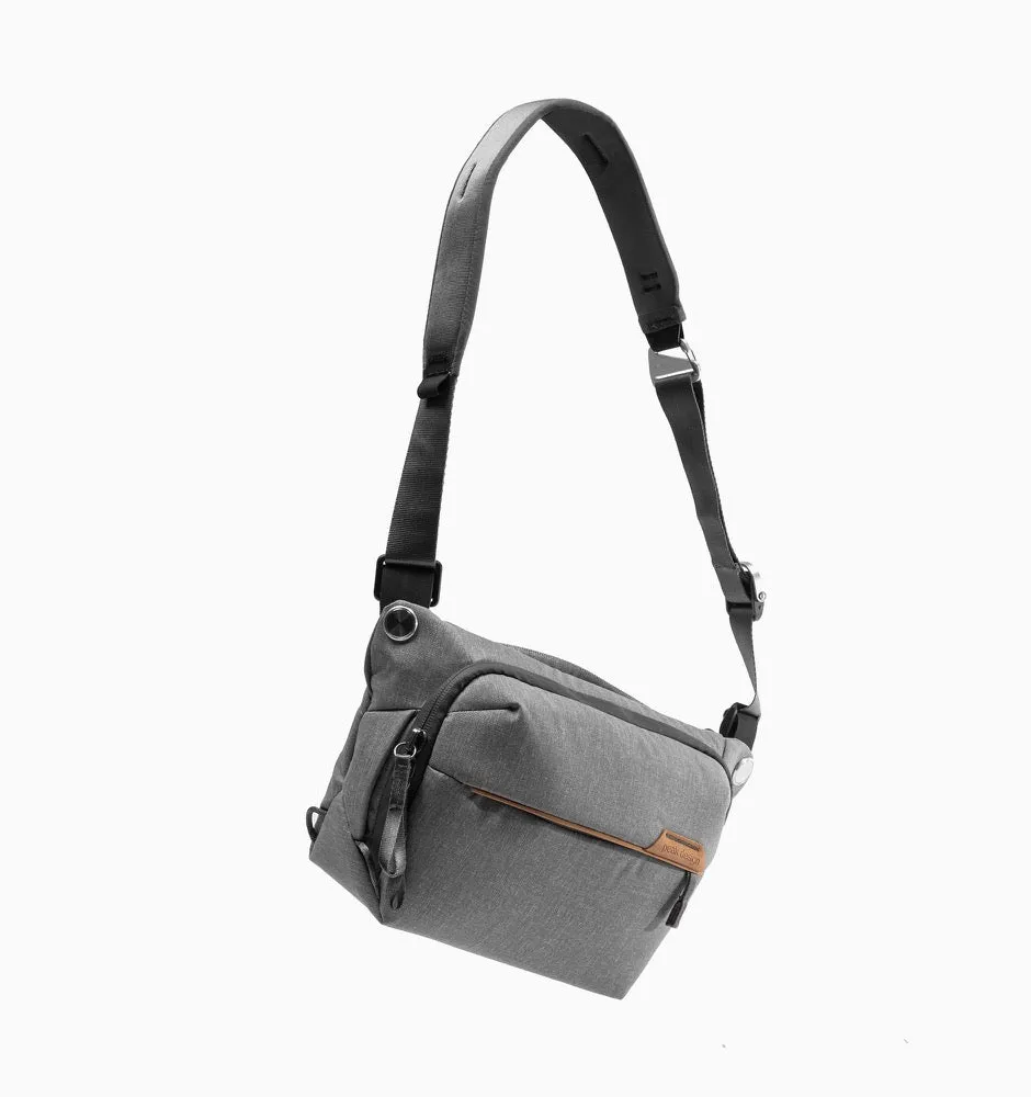 Peak Design Everyday Camera Sling 6L