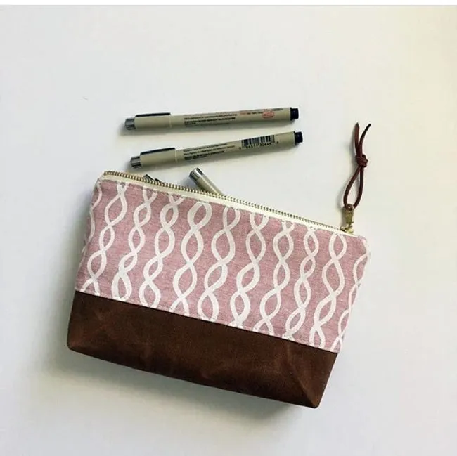 The Essential Pouch (4 sizes)