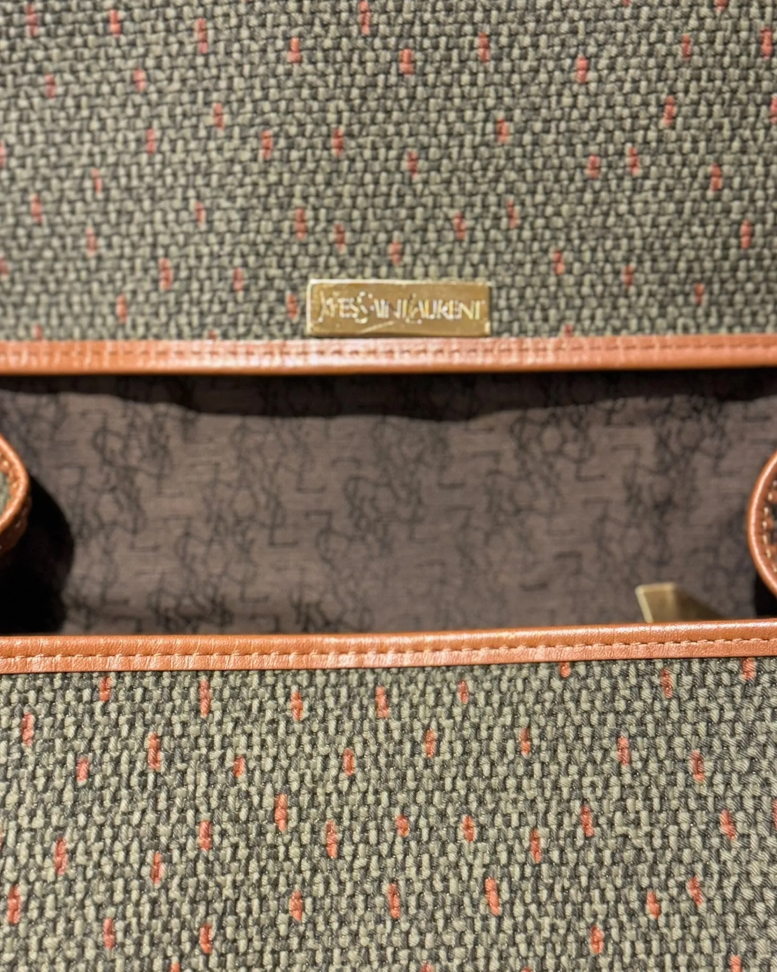 Yves Saint Laurent 70’s Crossbody